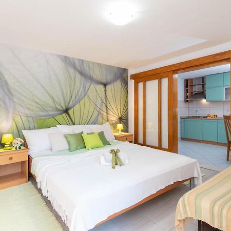 Apartments Lenka โอเรบิก ภายนอก รูปภาพ