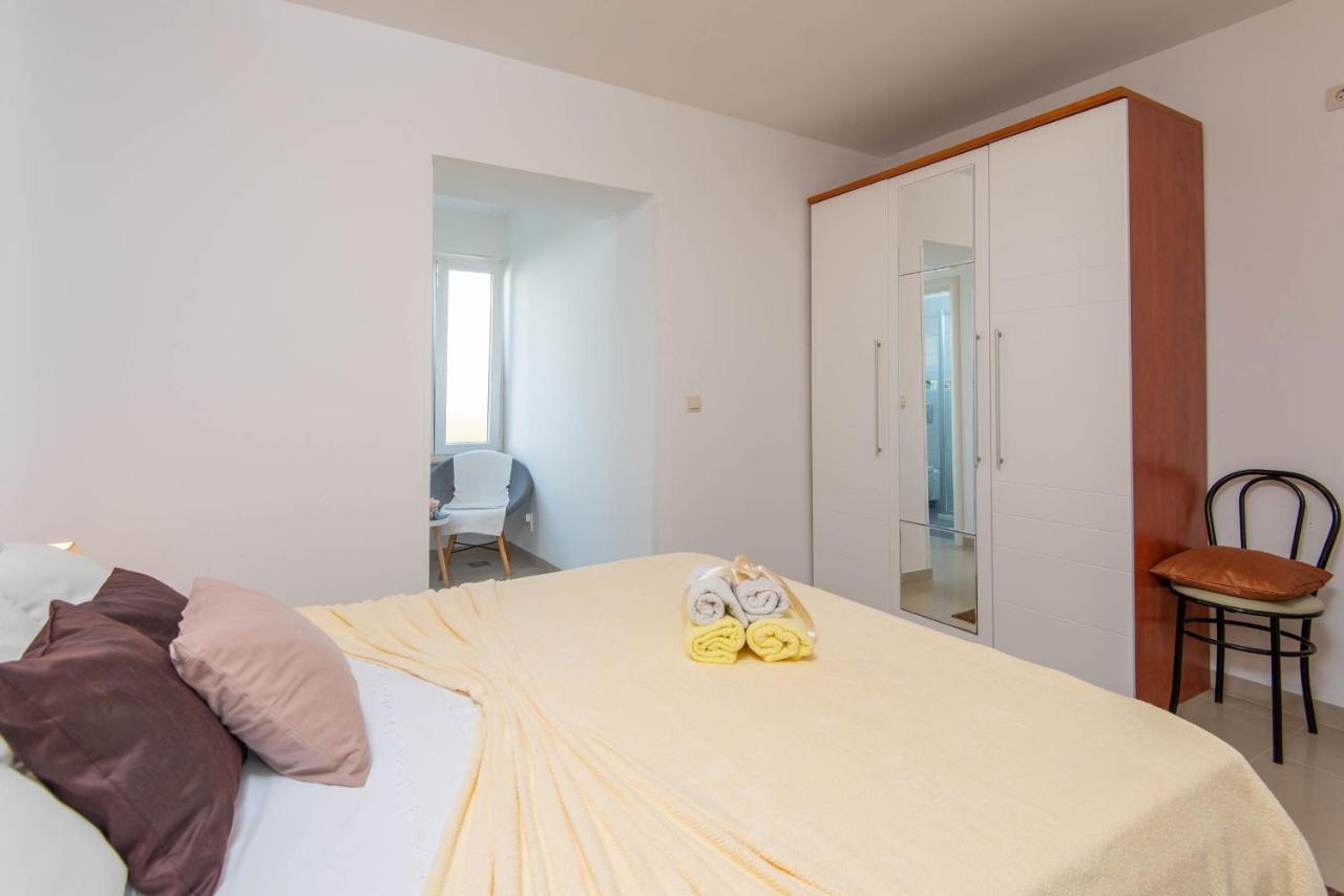 Apartments Lenka โอเรบิก ภายนอก รูปภาพ
